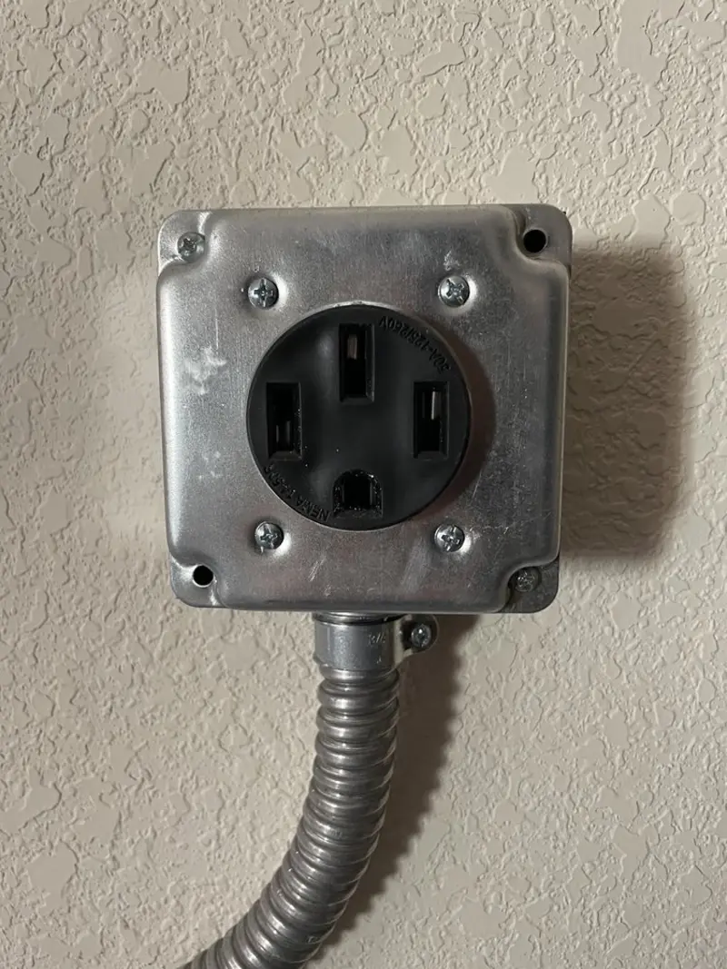 NEMA 14-50 outlet installed for Smart Home Electrical in Putnam